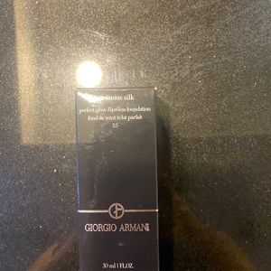 Giorgio Armani Luminous Silk Foundation